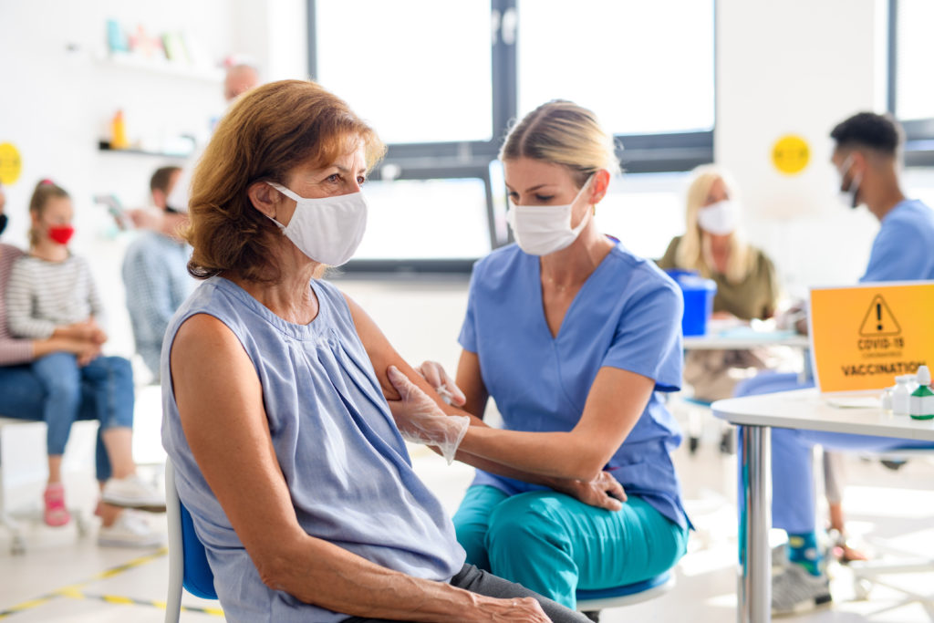 Vaccins Covid-19 : recommandations automnales 2022
